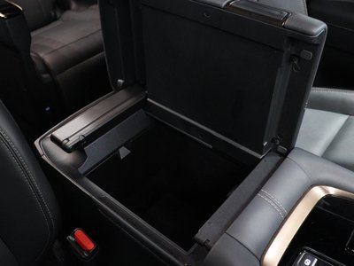 صورة 39 لـ 2024 Toyota ALPHARD