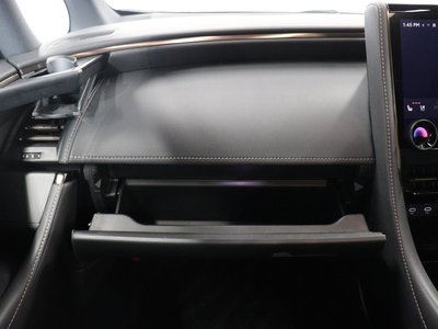 صورة 42 لـ 2024 Toyota ALPHARD