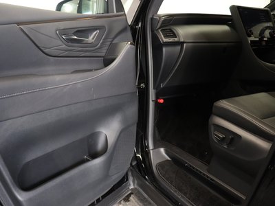 صورة 66 لـ 2024 Toyota ALPHARD
