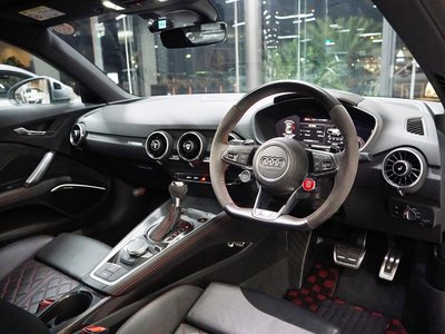 صورة مصغرة 13 لـ 2017 AUDI TT RS COUPE