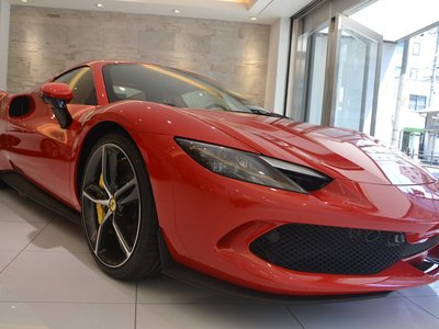 صورة 1 لـ 2026 Ferrari 296 GTS