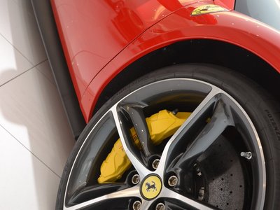 صورة 16 لـ 2026 Ferrari 296 GTS