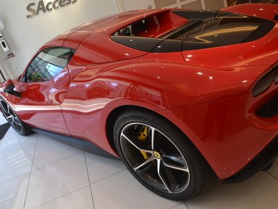 صورة 9 لـ 2026 Ferrari 296 GTS