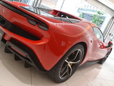 صورة 14 لـ 2026 Ferrari 296 GTS