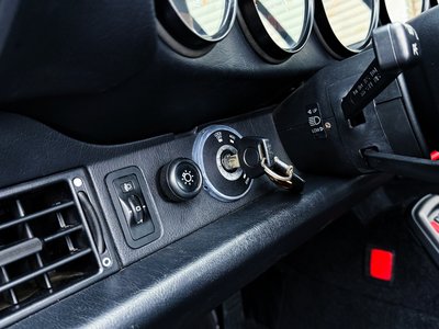 صورة مصغرة 63 لـ 1995 Porsche 911