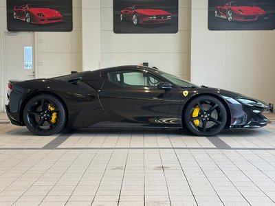 صورة 10 لـ 2023 Ferrari SF90 SPIDER