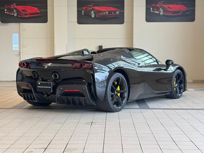 صورة 11 لـ 2023 Ferrari SF90 SPIDER