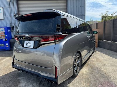 2025 Toyota VELLFIRE — фото 7