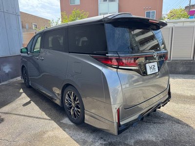 2025 Toyota VELLFIRE — фото 5