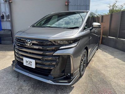 2025 Toyota VELLFIRE — фото 1