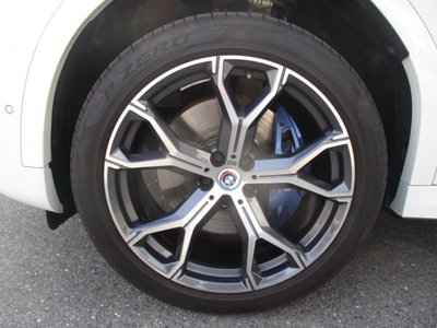 صورة 16 لـ 2023 BMW X6