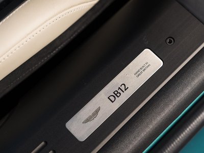 2024 Aston Martin DB12 — миниатюра 14