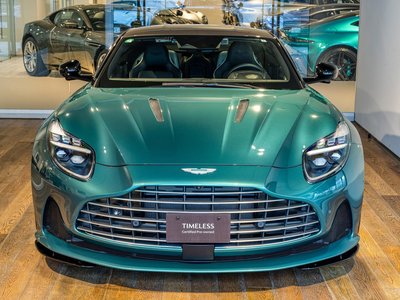 2024 Aston Martin DB12 — миниатюра 3