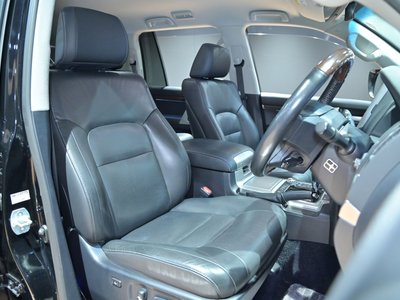 2016 Toyota LAND CRUISER 200 照片 20