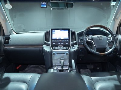 2016 Toyota LAND CRUISER 200 照片 11