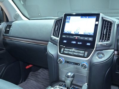 2016 Toyota LAND CRUISER 200 照片 14