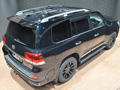 2016 Toyota LAND CRUISER 200 照片 8