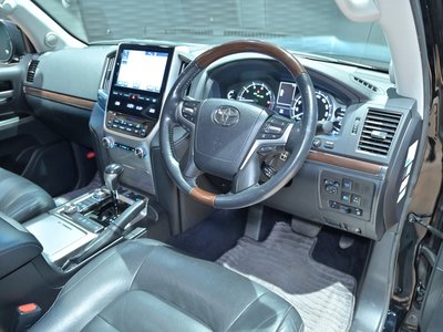 2016 Toyota LAND CRUISER 200 照片 12