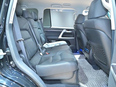 2016 Toyota LAND CRUISER 200 照片 23