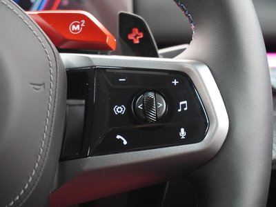 صورة مصغرة 19 لـ 2025 BMW M5