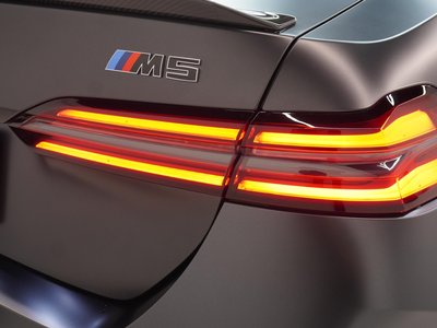 صورة مصغرة 64 لـ 2025 BMW M5