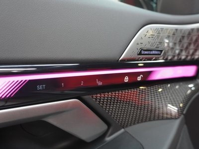 صورة مصغرة 47 لـ 2025 BMW M5