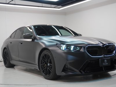 صورة مصغرة 3 لـ 2025 BMW M5