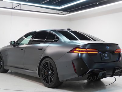 صورة مصغرة 8 لـ 2025 BMW M5