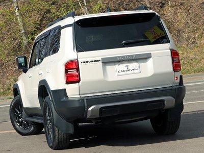 صورة مصغرة 40 لـ 2024 Toyota LAND CRUISER 250