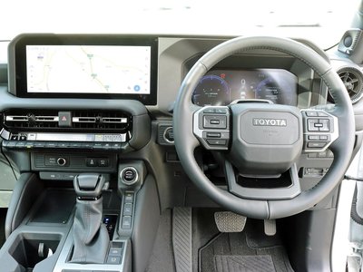 صورة مصغرة 49 لـ 2024 Toyota LAND CRUISER 250