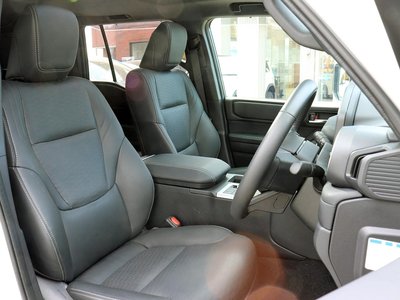 صورة مصغرة 13 لـ 2024 Toyota LAND CRUISER 250