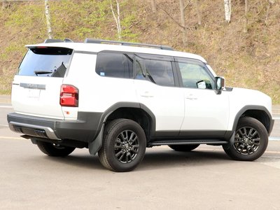 صورة مصغرة 57 لـ 2024 Toyota LAND CRUISER 250