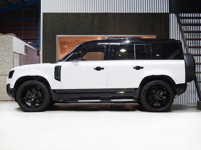 2022 LAND Rover DEFENDER photo 5