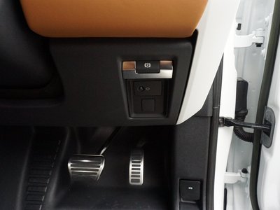 2022 LAND Rover DEFENDER thumbnail 63