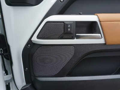 2022 LAND Rover DEFENDER thumbnail 58