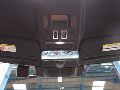 2022 LAND Rover DEFENDER thumbnail 41