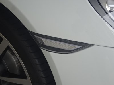 صورة مصغرة 59 لـ 2015 Porsche 911
