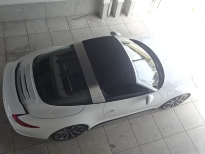 صورة مصغرة 44 لـ 2015 Porsche 911
