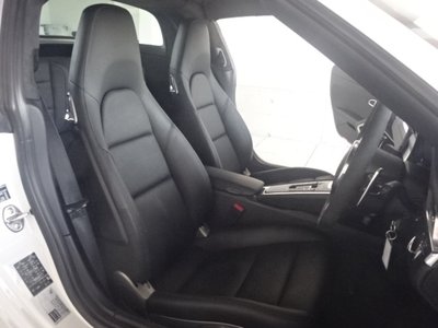 صورة مصغرة 17 لـ 2015 Porsche 911