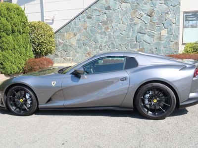 2020 Ferrari 812 GTS 照片 8