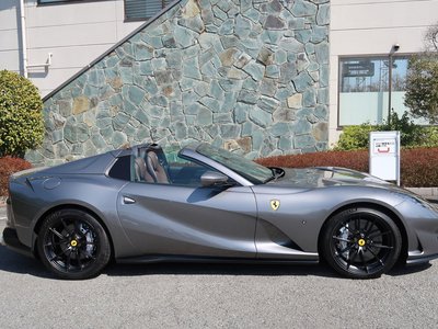 2020 Ferrari 812 GTS 照片 10