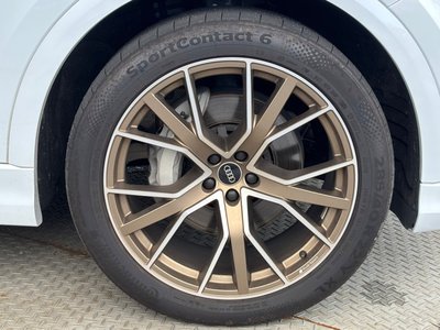 2024 AUDI Q8 photo 12