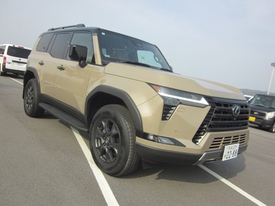 2025 Lexus GX — фото 1