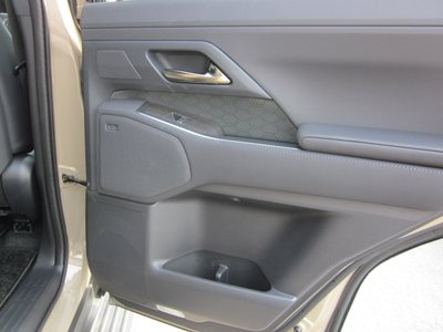 2025 Lexus GX — фото 10