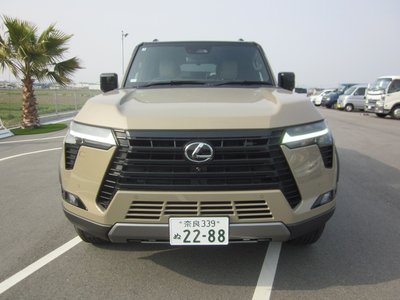 2025 Lexus GX — миниатюра 33