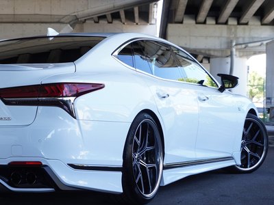2018 Lexus LS — миниатюра 10