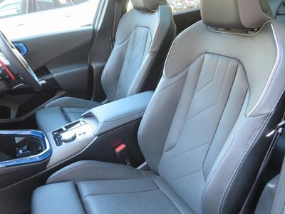 صورة 9 لـ 2024 BMW X3