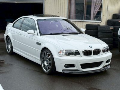 2004 BMW M3 photo 2