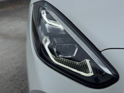صورة 10 لـ 2024 BMW Z4