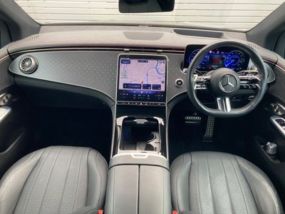 2023 Mercedes-BENZ EQE photo 12